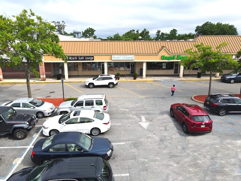 More Photos Of 533-605 Montauk Hwy, Bay Shore Unknown For Lease