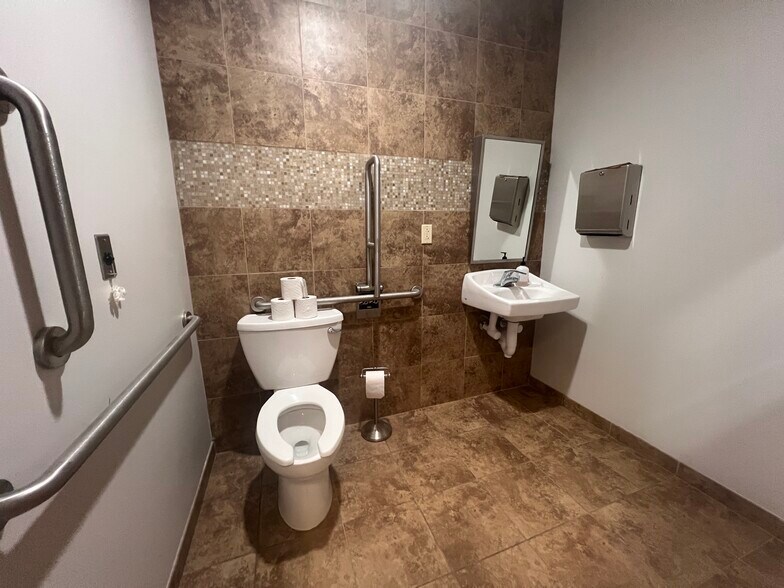 More Photos Of 100 Technology Dr, Trumbull Medical For Lease