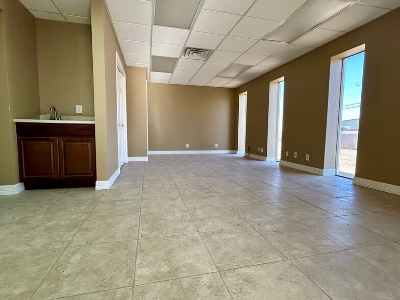 More Photos Of 2306 Garden City Hwy, Midland Warehouse For Sale