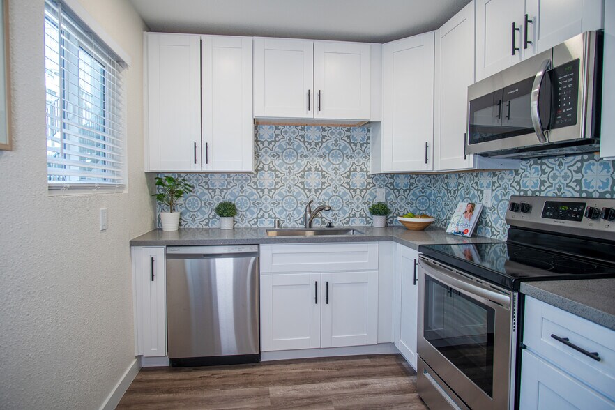 More Photos Of 4168 32nd St, San Diego Apartments For Sale