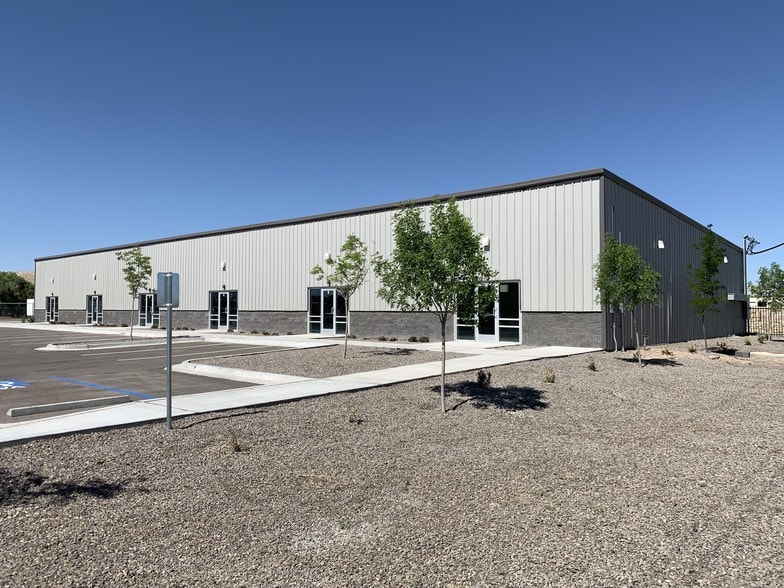 More Photos Of 1925 Appaloosa Dr, Sunland Park Industrial For Lease