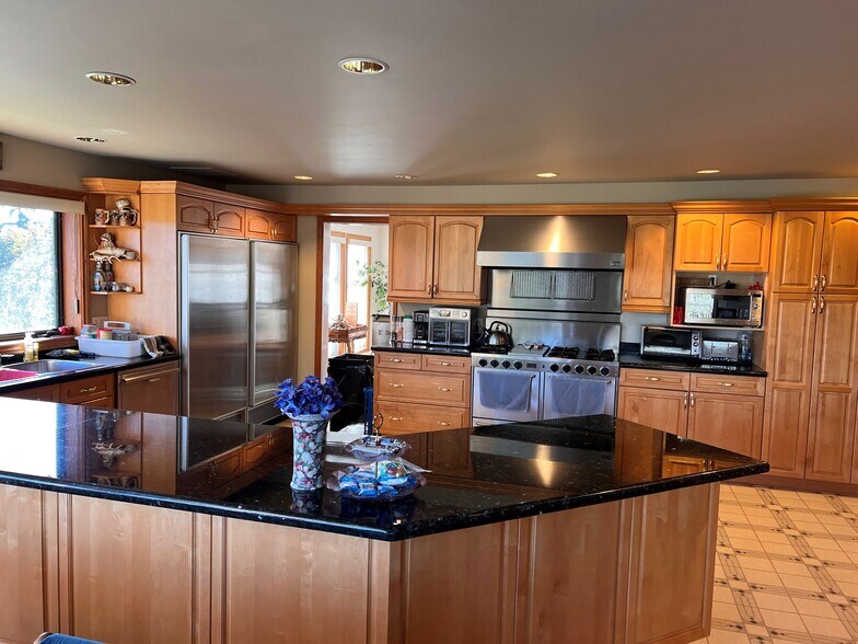 More Photos Of 6507 North Rd, Duncan Golf Course Driving Range For Sale