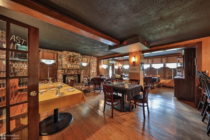 More Photos Of 2468 Route 390, Canadensis Hospitality For Sale