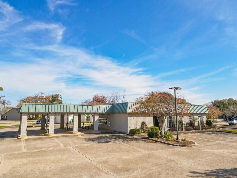 More Photos Of , Baton Rouge Unknown For Sale