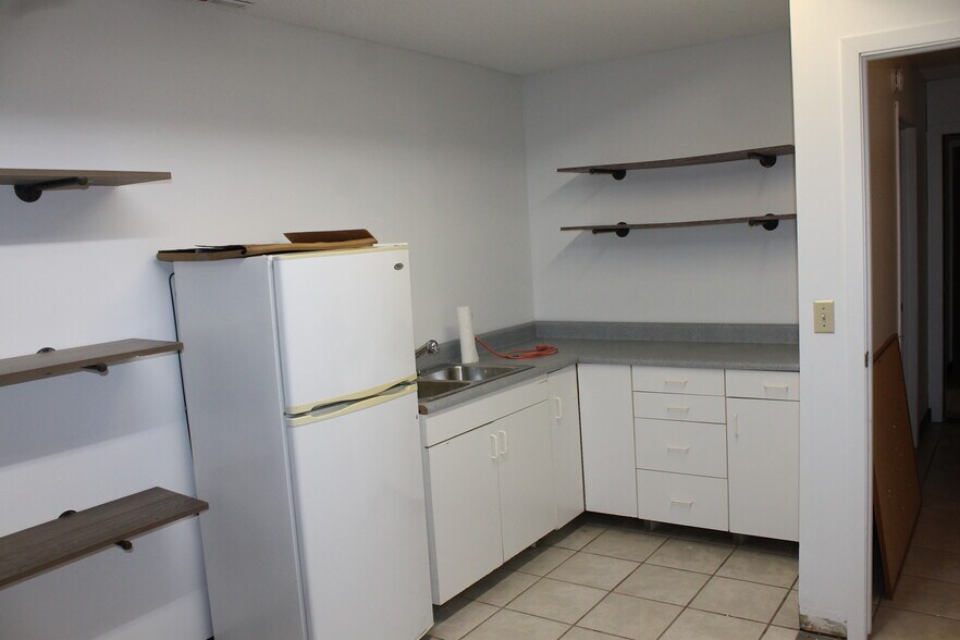 More Photos Of 320 W Lincoln Hwy, Cortland Industrial For Sale