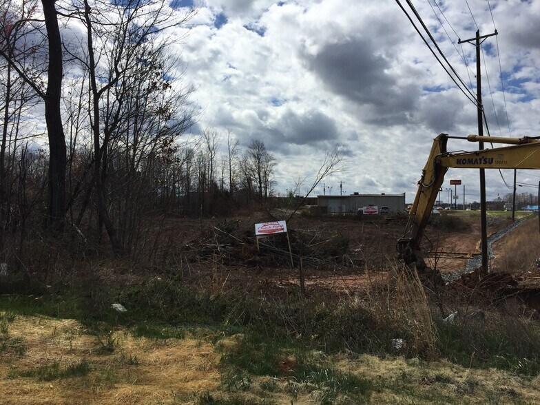 More Photos Of 1710 Freeway Dr, Reidsville Land For Sale