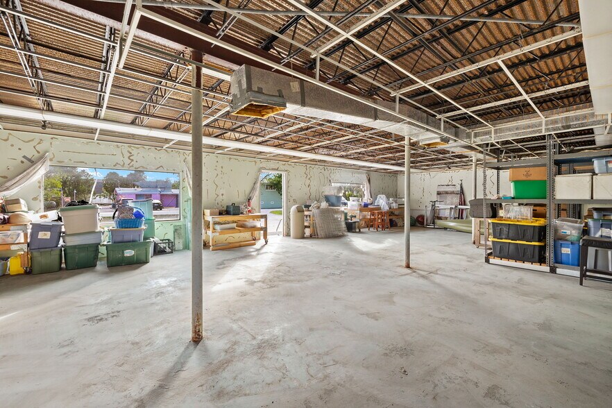 More Photos Of , Sanibel General Retail For Sale