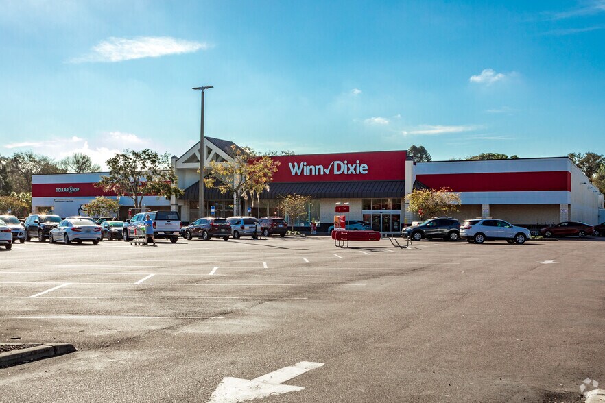 More Photos Of 36348 State Road 54, Zephyrhills Supermarket For Lease