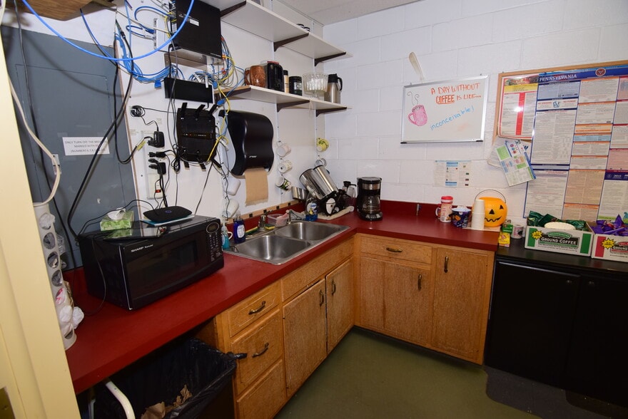 More Photos Of 1510-1520 Martin St, State College Sports And Entertainment For Lease