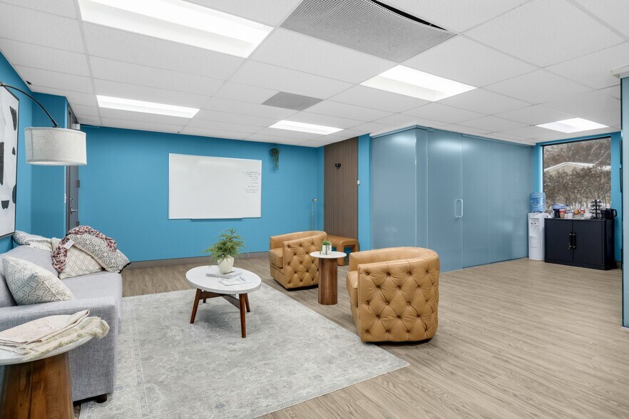 More Photos Of 5701 N Kentucky Ave, Crystal Loft Creative Space For Sale