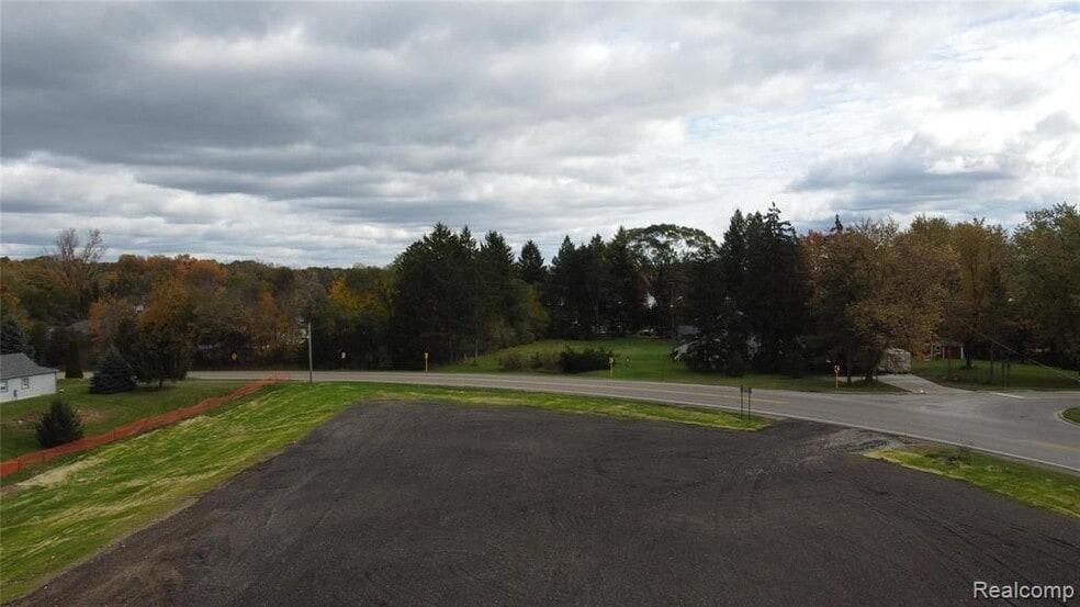 More Photos Of 10855 Silver Lake Rd, South Lyon Land For Sale