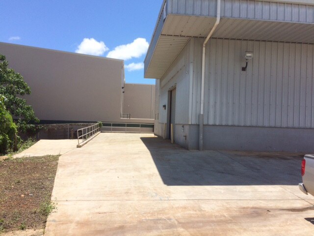 More Photos Of 1566 Haleukana St, Lihue Warehouse For Lease