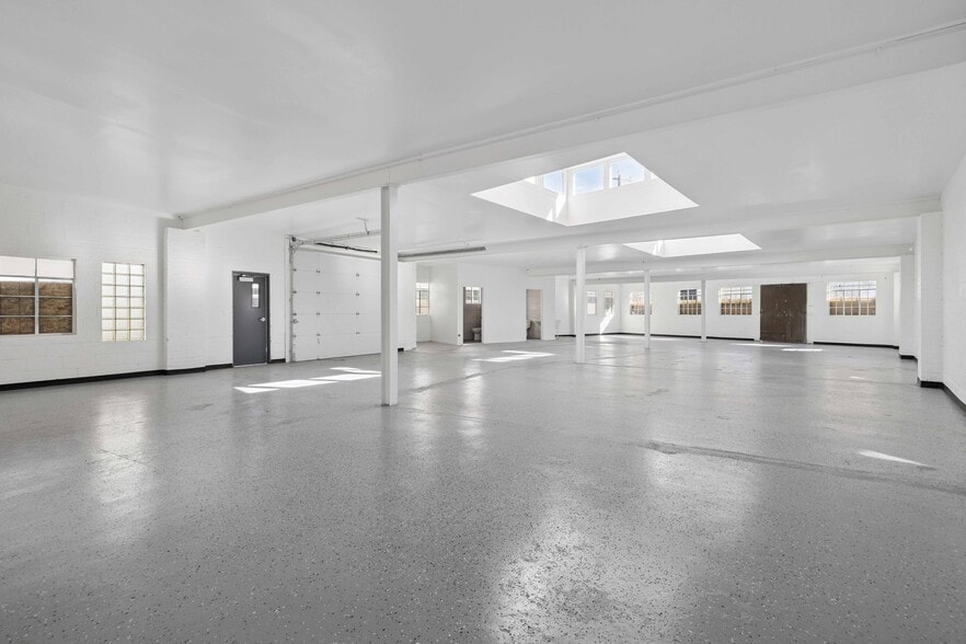 More Photos Of 1240 Speer Blvd, Denver Freestanding For Sale