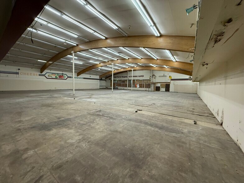 More Photos Of 3320-3360 Downing St, Denver Freestanding For Lease