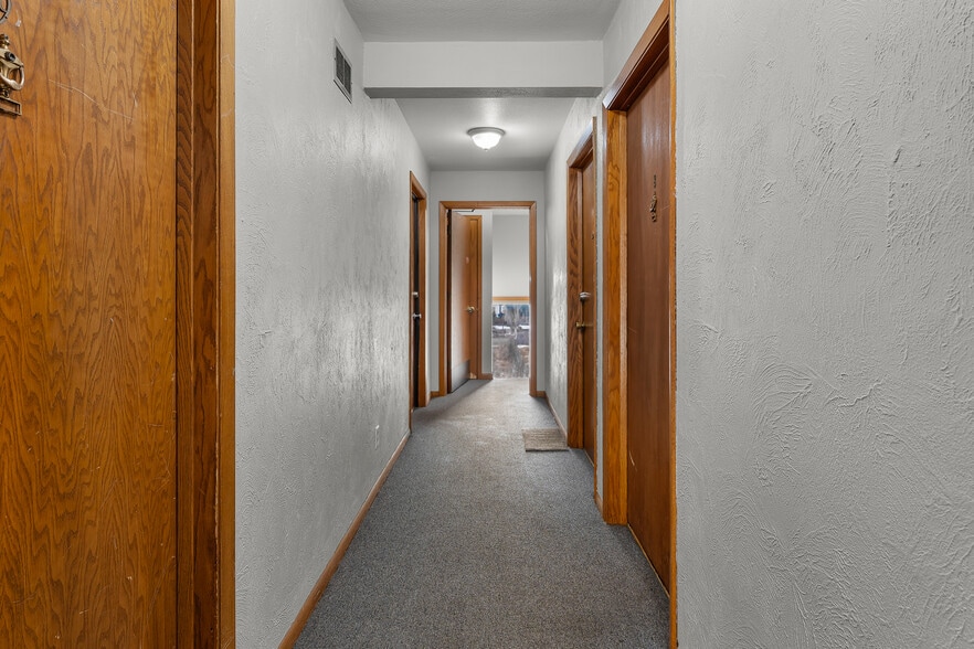 More Photos Of 1010 Lafond Ave, Saint Paul Apartments For Sale