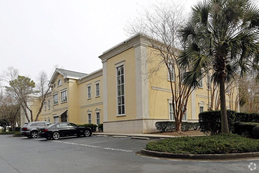 More Photos Of 550 Long Point Rd, Mount Pleasant Office For Sale