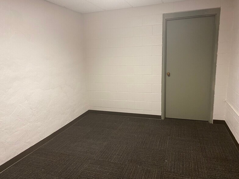More Photos Of 201 Allen St, Random Lake Bank For Sale