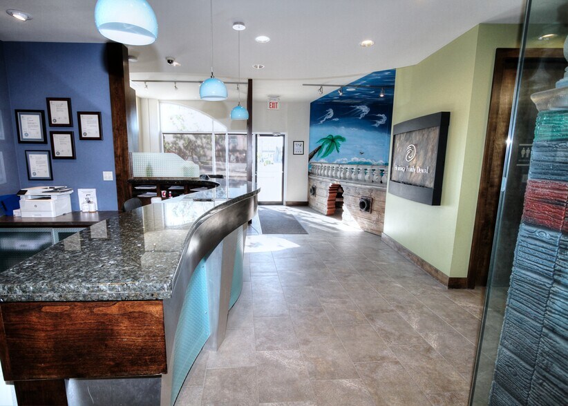 More Photos Of 5212 48 St, Red Deer Office For Sale