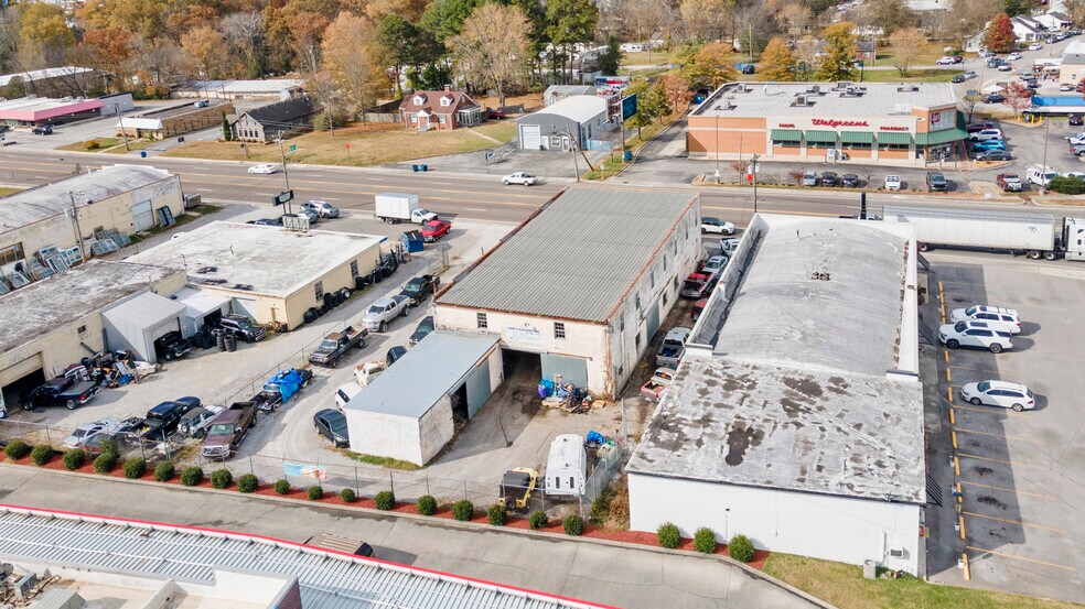 More Photos Of 803 Mcarthur St, Manchester Warehouse For Sale