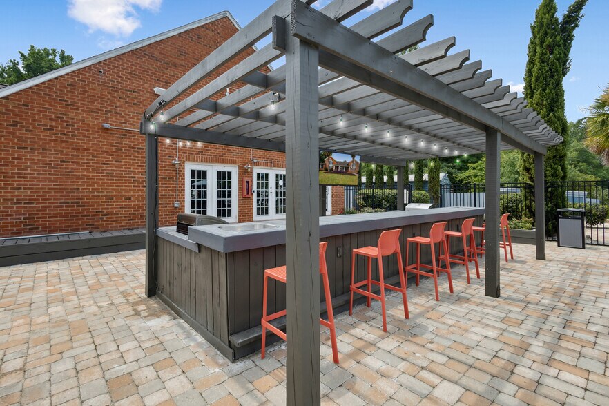 More Photos Of 710 Georgia Ave, Statesboro Apartments For Sale