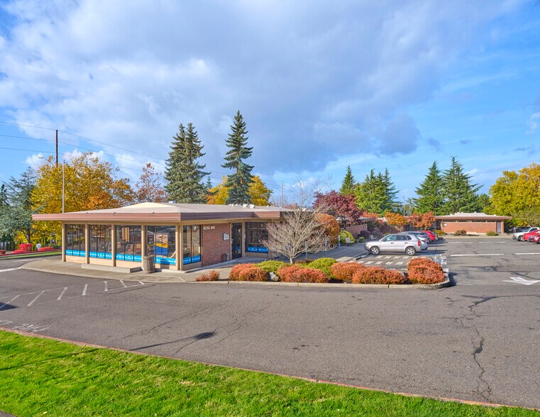 More Photos Of 4300 Talbot Rd S, Renton Unknown For Lease