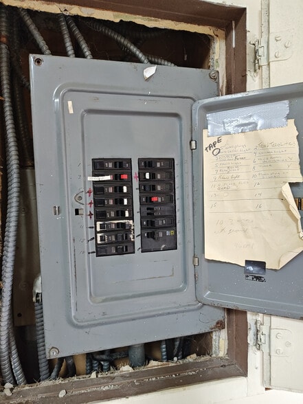 More Photos Of 6209-6211 Market St, Youngstown Freestanding For Sale