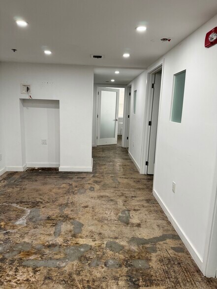 More Photos Of 168 SE 1st St, Miami Loft Creative Space For Sale