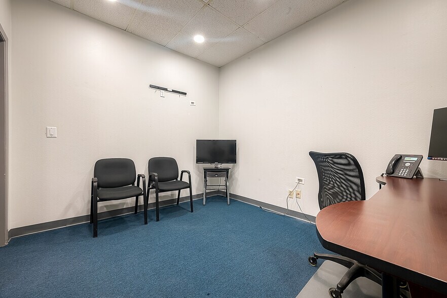 More Photos Of 208-214 E X St, Deer Park Medical For Lease