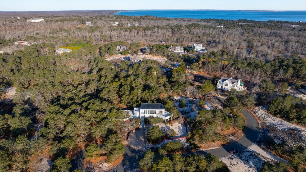 More Photos Of 54 Sandcastle ln, Amagansett Specialty For Sale