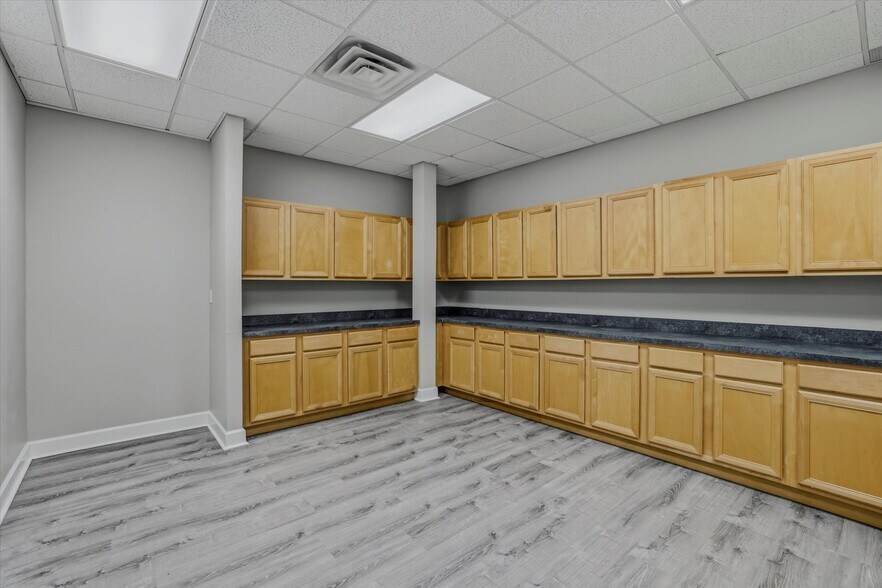 More Photos Of 2457 Care Dr, Tallahassee Office For Lease