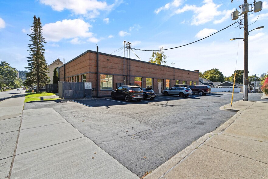 More Photos Of 623 E Wallace Ave, Coeur d'Alene Office For Sale