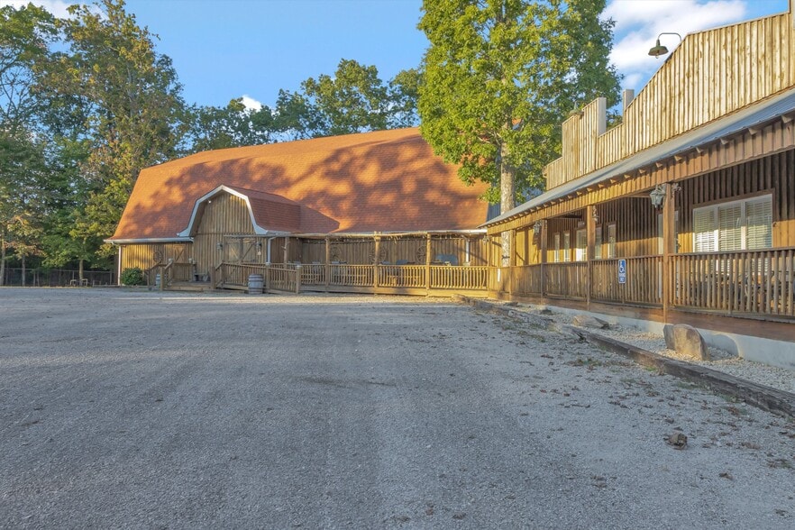 More Photos Of 11845 US 41 St, Monteagle Trailer Camper Park For Sale