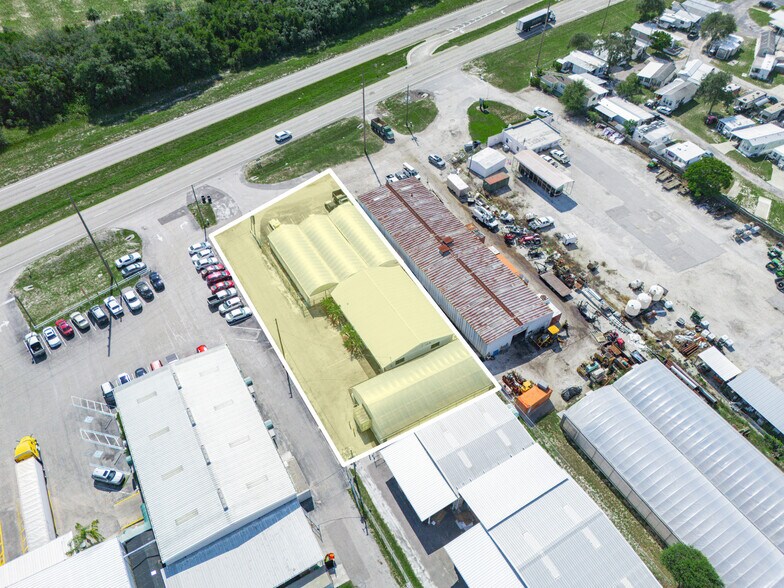 More Photos Of 16110 US 27, Lake Wales Light Distribution For Lease