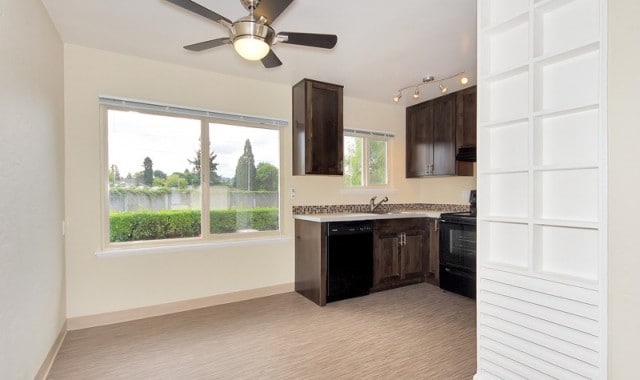 More Photos Of 1913 NE 73rd Ave, Portland Apartments For Sale