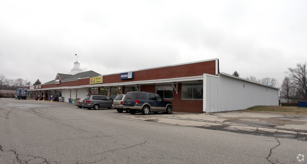 More Photos Of 1244 W Main St, Greenfield General Retail For Sale