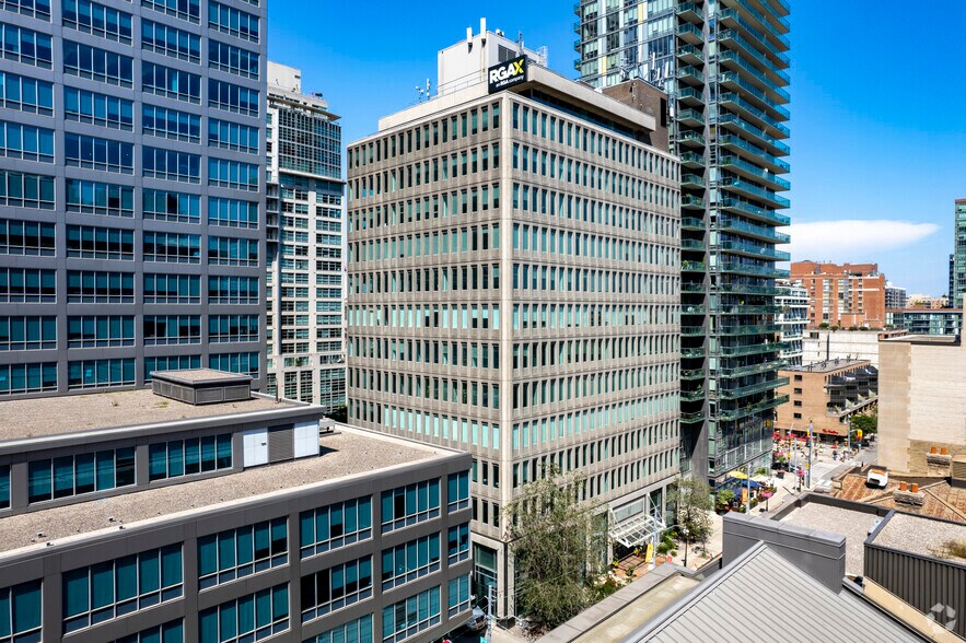 More Photos Of 60 Adelaide St E, Toronto Office For Lease