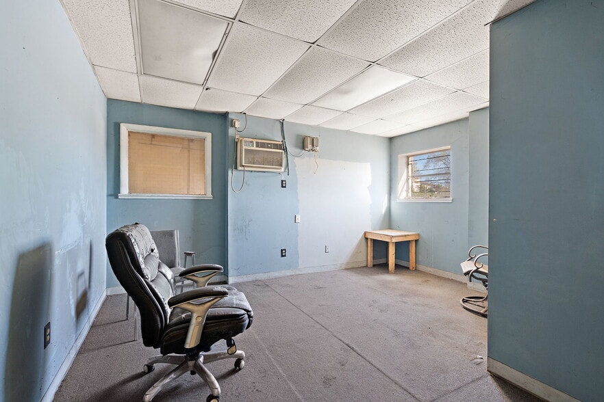 More Photos Of 700 W Michigan Blvd, Michigan City Warehouse For Sale