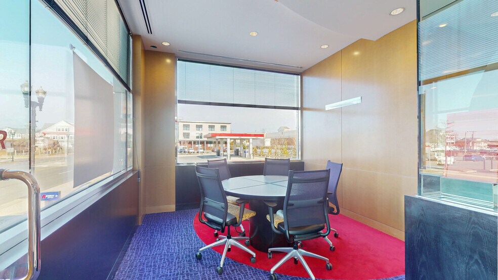 More Photos Of 201 E 9th St, Ocean City Bank For Sale