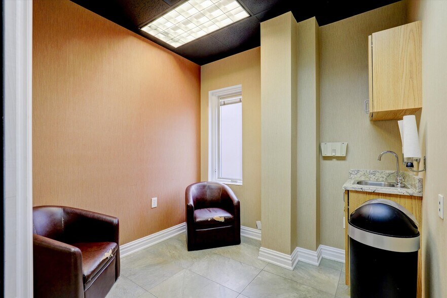 More Photos Of 176 US Highway 9, Englishtown Office For Lease