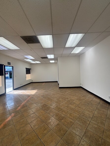 More Photos Of 312 N Gaffey St, San Pedro Freestanding For Lease