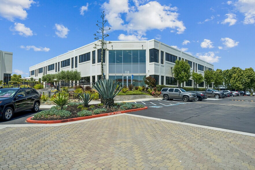 More Photos Of 110 Baytech Dr, San Jose Research And Development For Sale