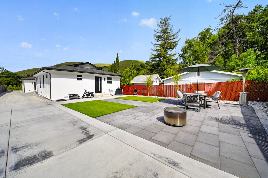 More Photos Of 917 Old Canyon Rd, Fremont Multifamily For Sale