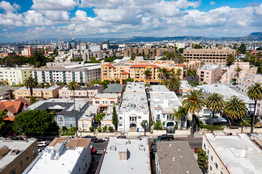 More Photos Of 401 S Witmer St, Los Angeles Apartments For Sale