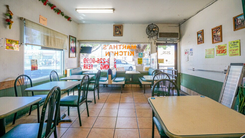 More Photos Of 2526 Daly St, Los Angeles Storefront For Sale