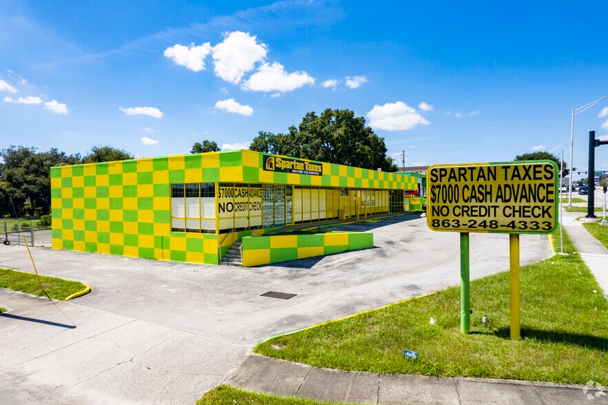 More Photos Of 515 E Memorial Blvd, Lakeland General Retail For Sale