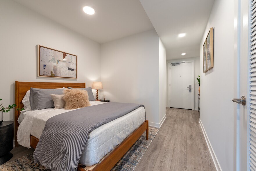 More Photos Of 300 Neal Pl NE, Washington Apartments For Lease