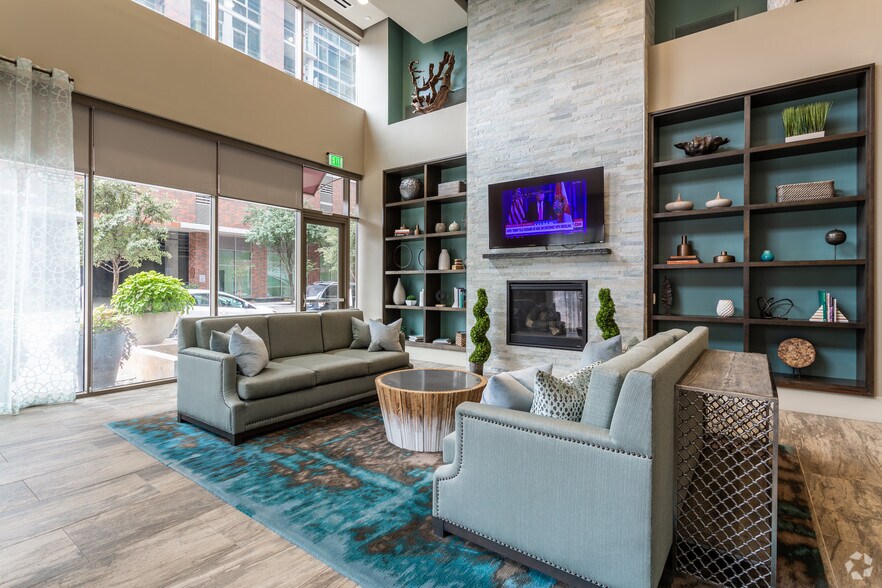 More Photos Of 1701 Payne St, Dallas Apartments For Lease