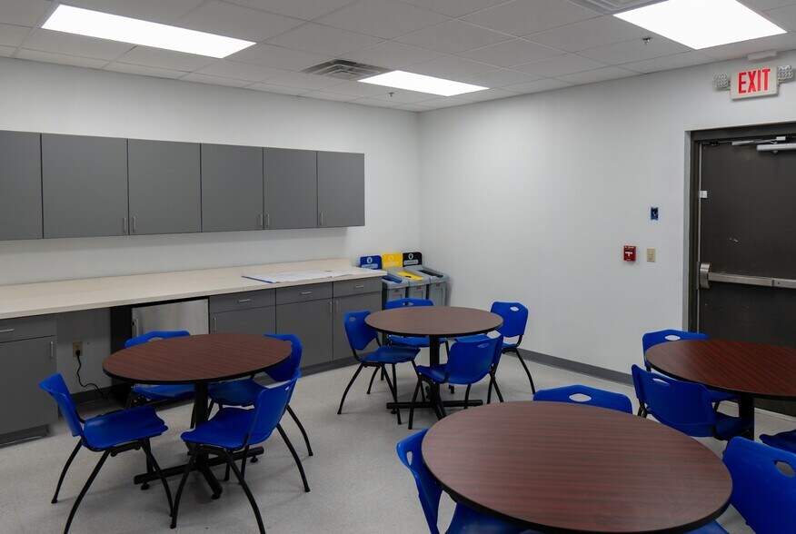 More Photos Of 135 Industrial Dr N, Madison Warehouse For Sale