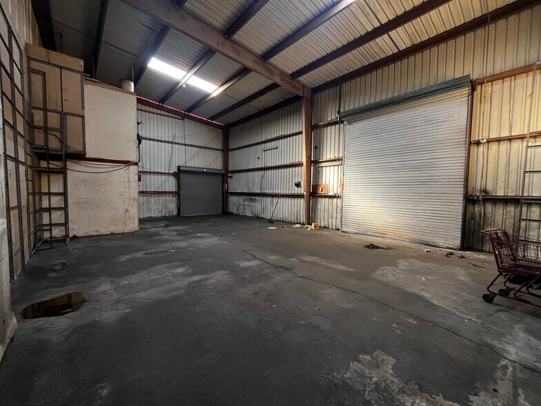 7671 Liberty Dr, Huntington Beach, CA 92647 Industrial For Lease