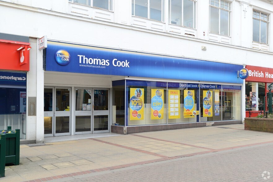 More Photos Of 2 London Rd, Bognor Regis General Retail For Lease